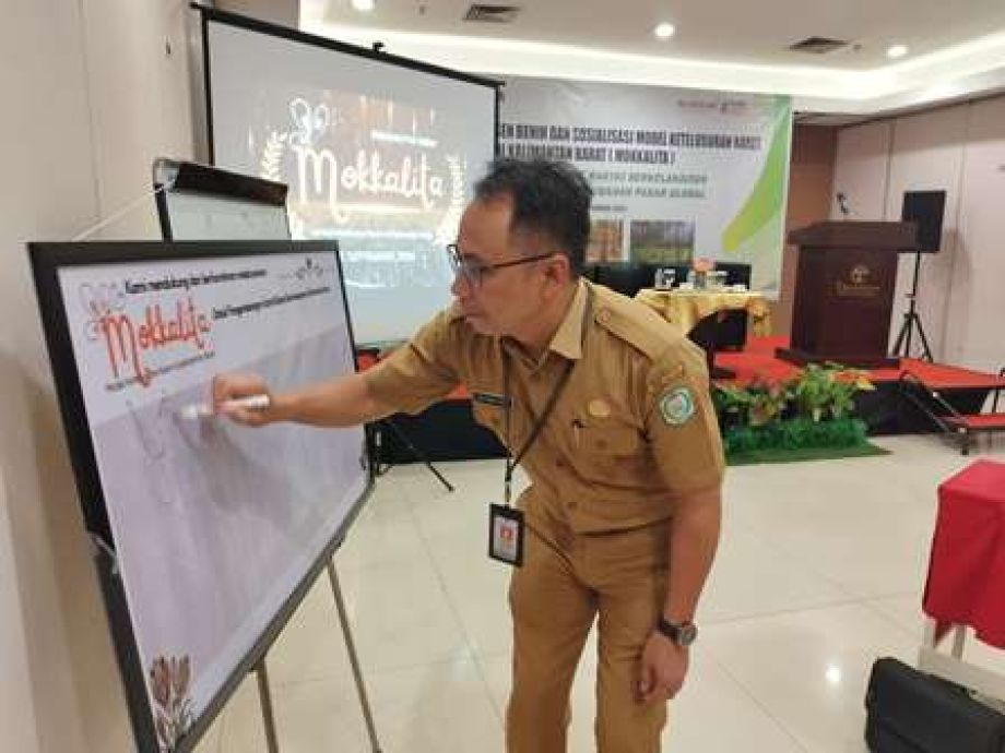 Disbunnak Provinsi Kalbar luncurkan Mokkalita sebuah Inovasi Model Ketelusuran Karet